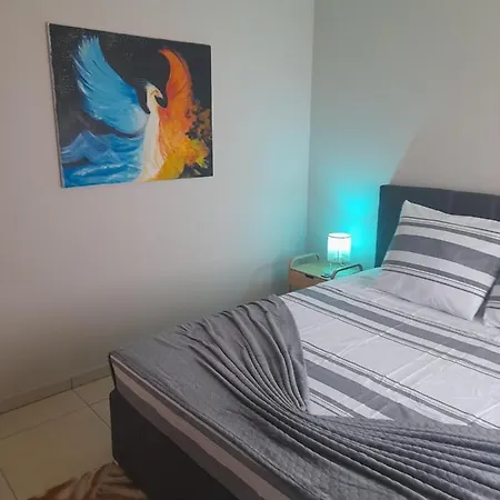 Bed & Breakfast Entier Comprenant 2 Chambres Premium A 2 Pas De La Gare D'arlon A 20 Min Du Centre Du Luxembourg *